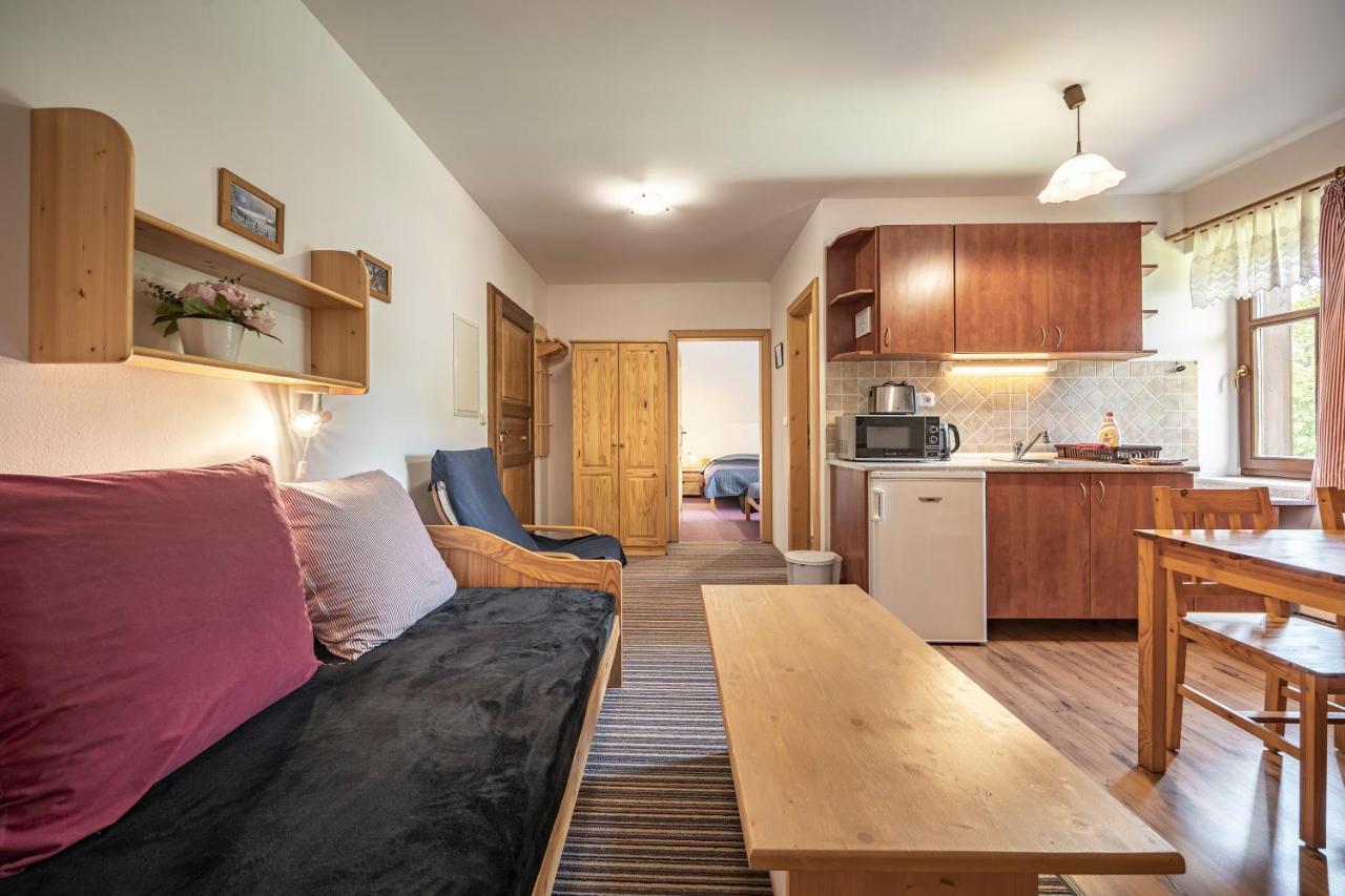 Apartmany Rubinovi Horejsi Vrchlabi ภายนอก รูปภาพ